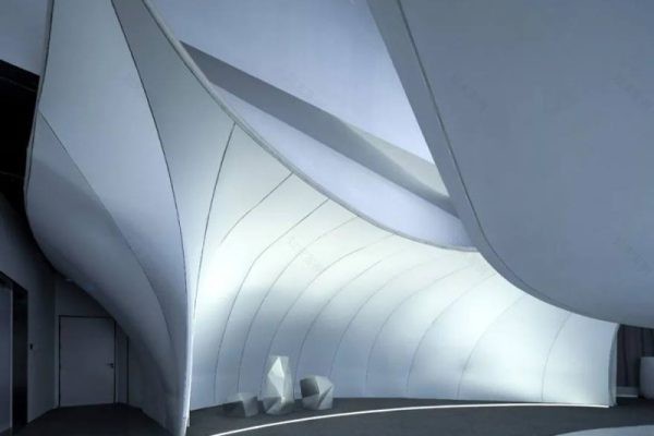 人机融合智能研发中心 源数据粒子空间站展厅 第10028期