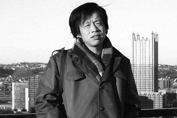 铮怎么读-王小波:不把这个秘密说出来,对现在的年轻人是不公道的